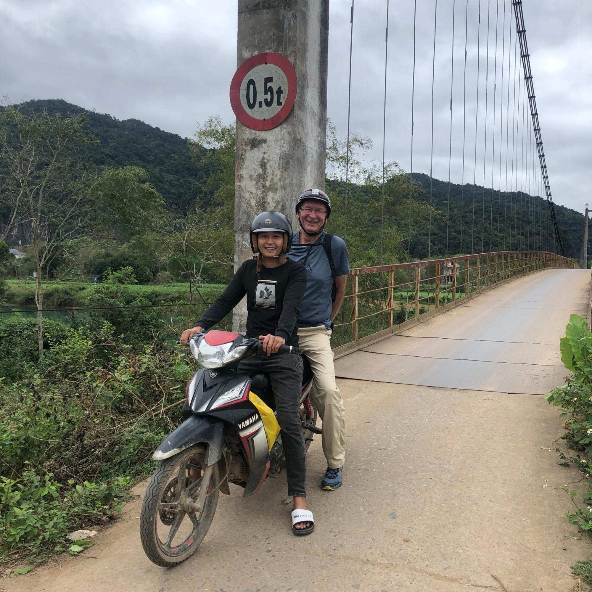 Tutu'S Homestay Phong Nha Exteriör bild