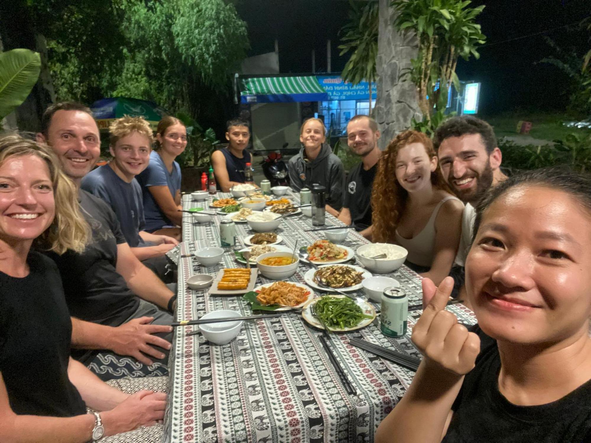Tutu'S Homestay Phong Nha Exteriör bild